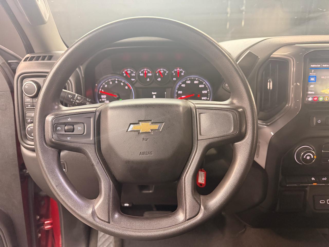 Chevrolet Silverado 1500 Custom Crew Cab Short Box 4WD 2021