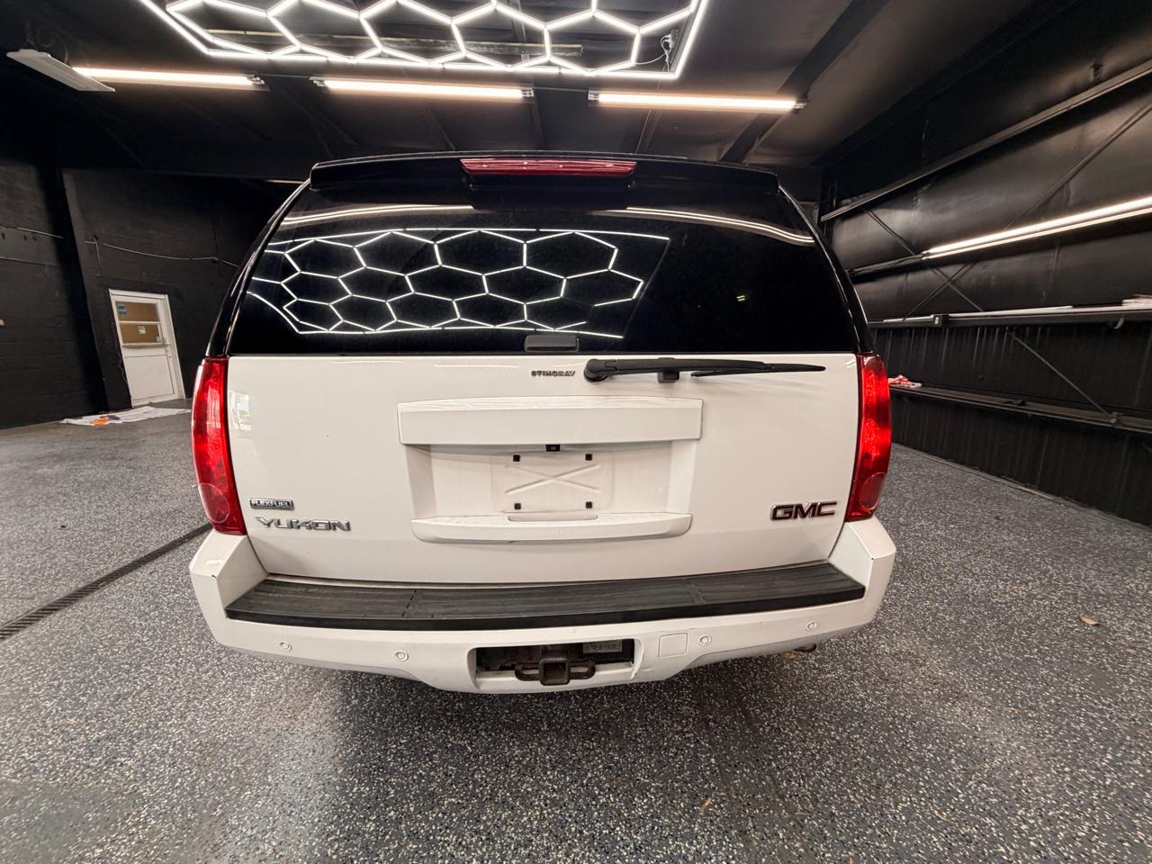 GMC Yukon SLT1 2WD 2012