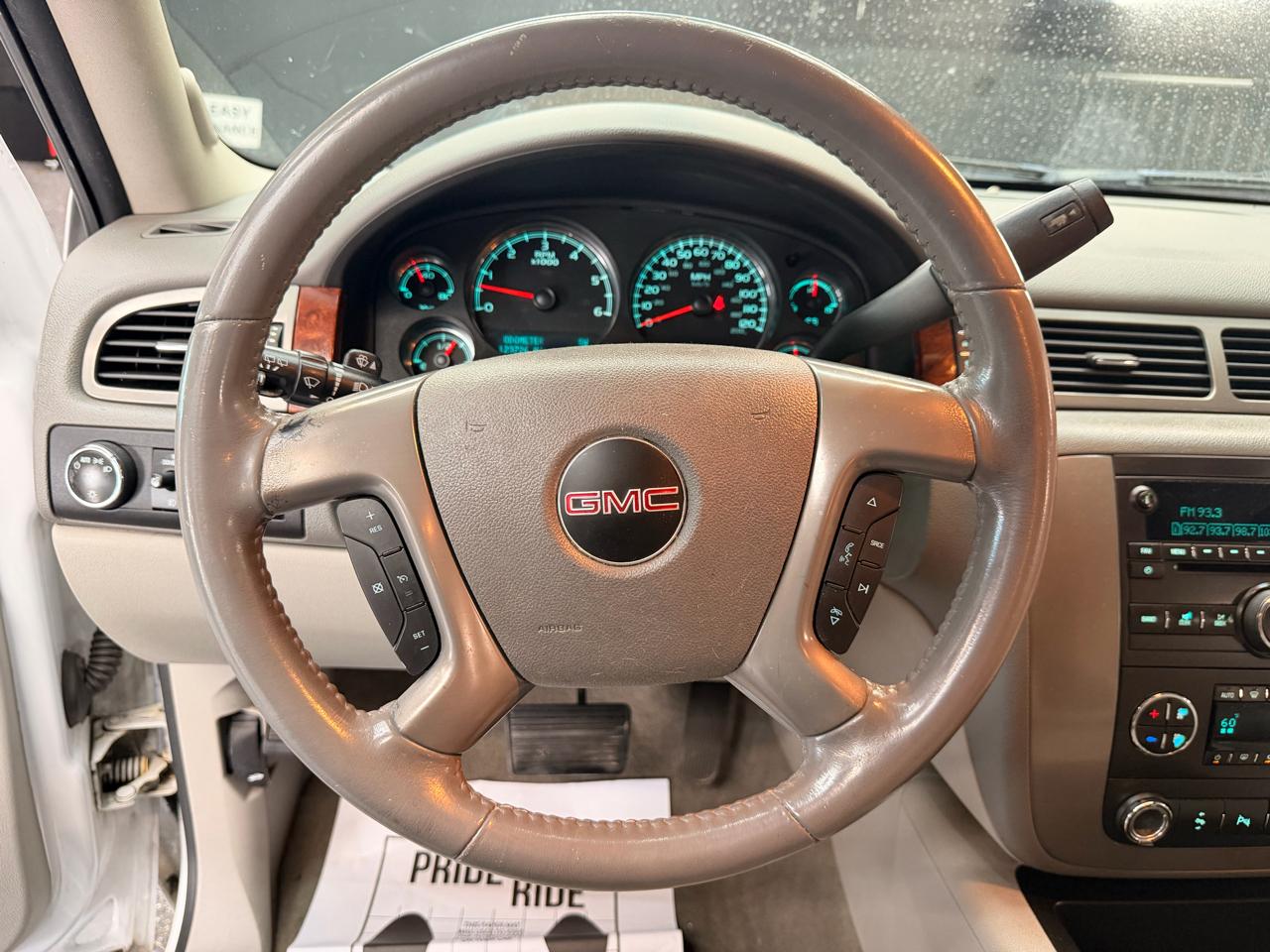 GMC Yukon SLT1 2WD 2012