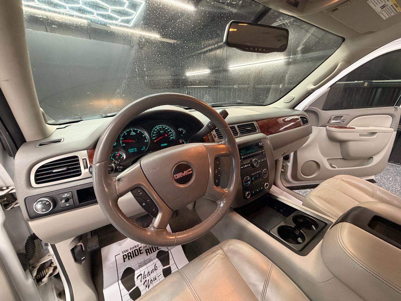 GMC Yukon SLT1 2WD 2012