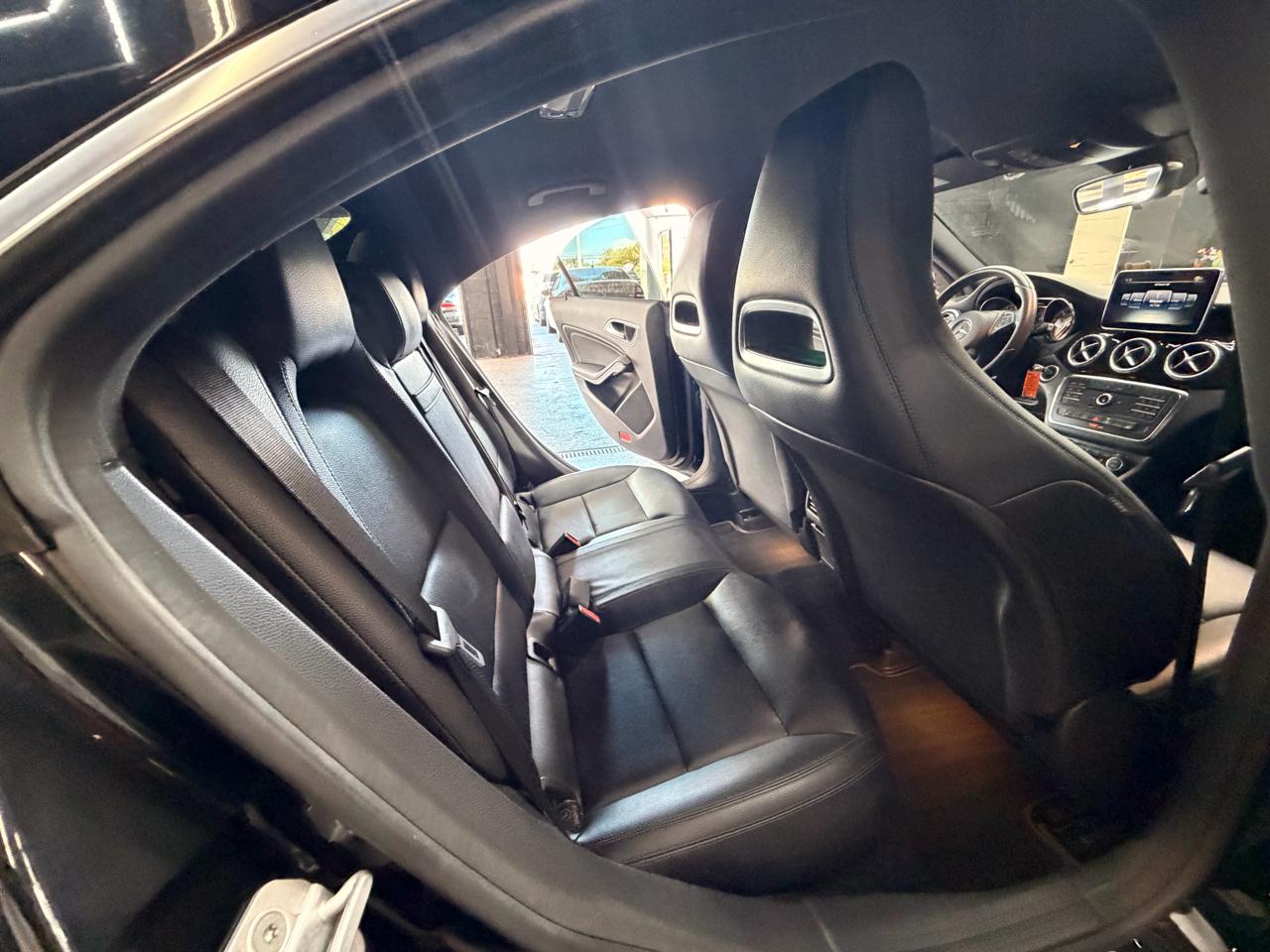 Mercedes-Benz CLA-Class CLA250 4MATIC 2015