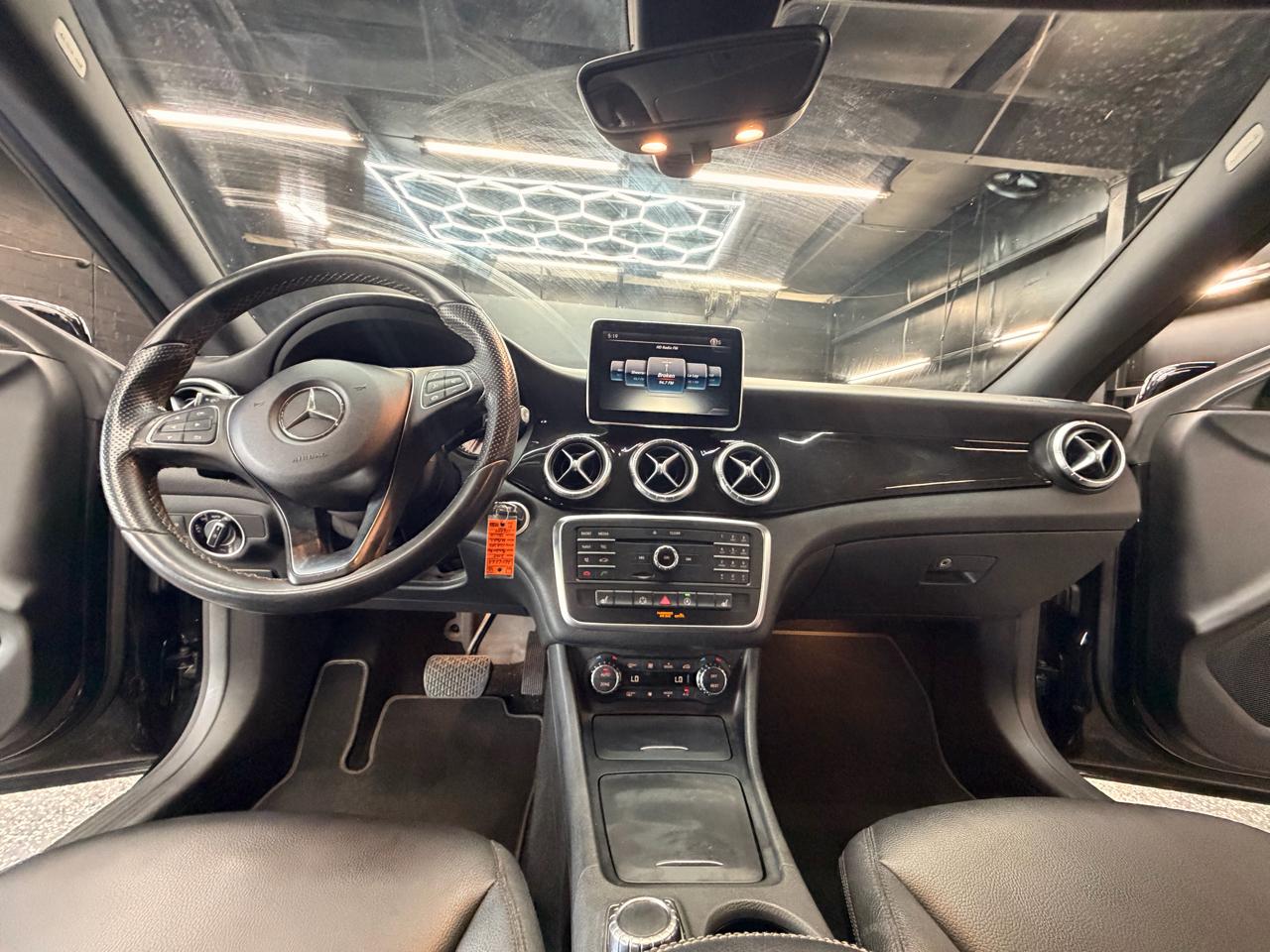 Mercedes-Benz CLA-Class CLA250 4MATIC 2015