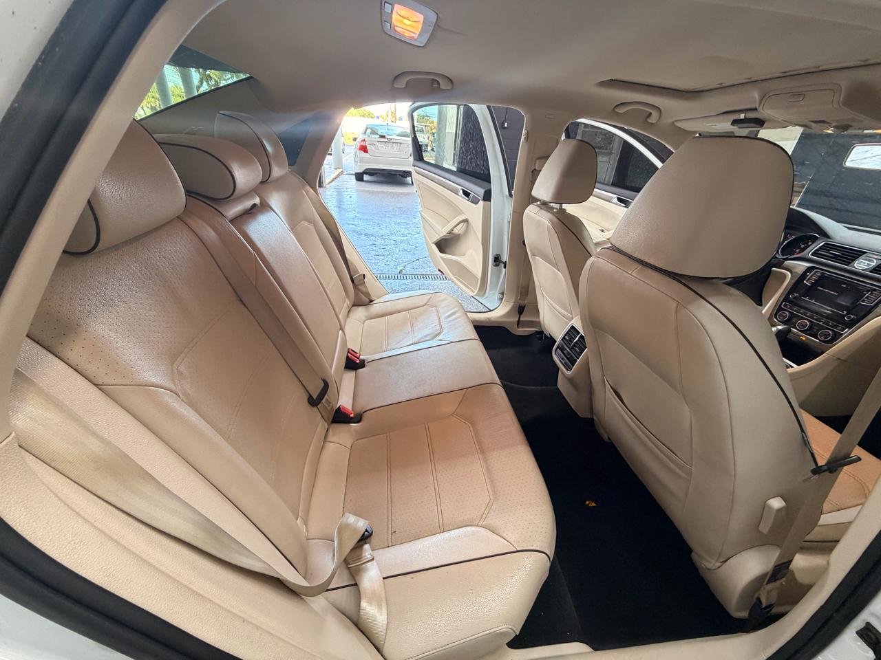 Volkswagen Passat SE 6A 2017