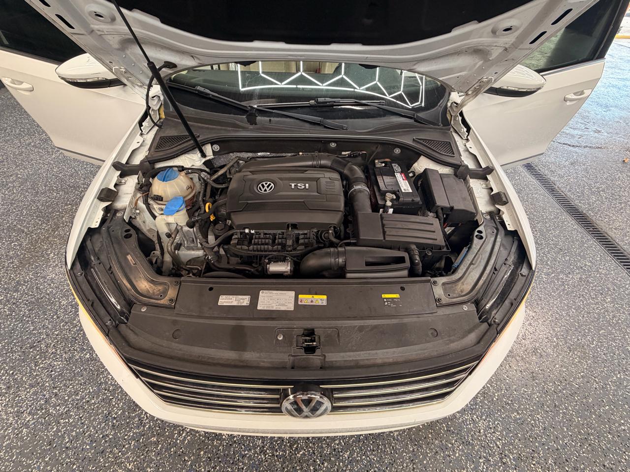 Volkswagen Passat SE 6A 2017