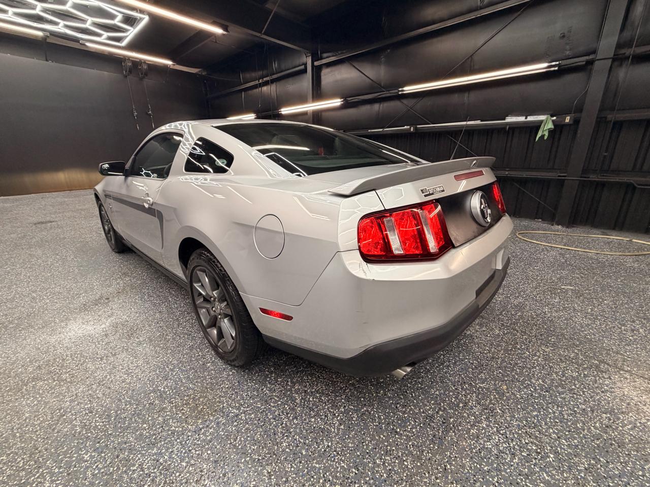 Ford Mustang V6 Coupe 2011