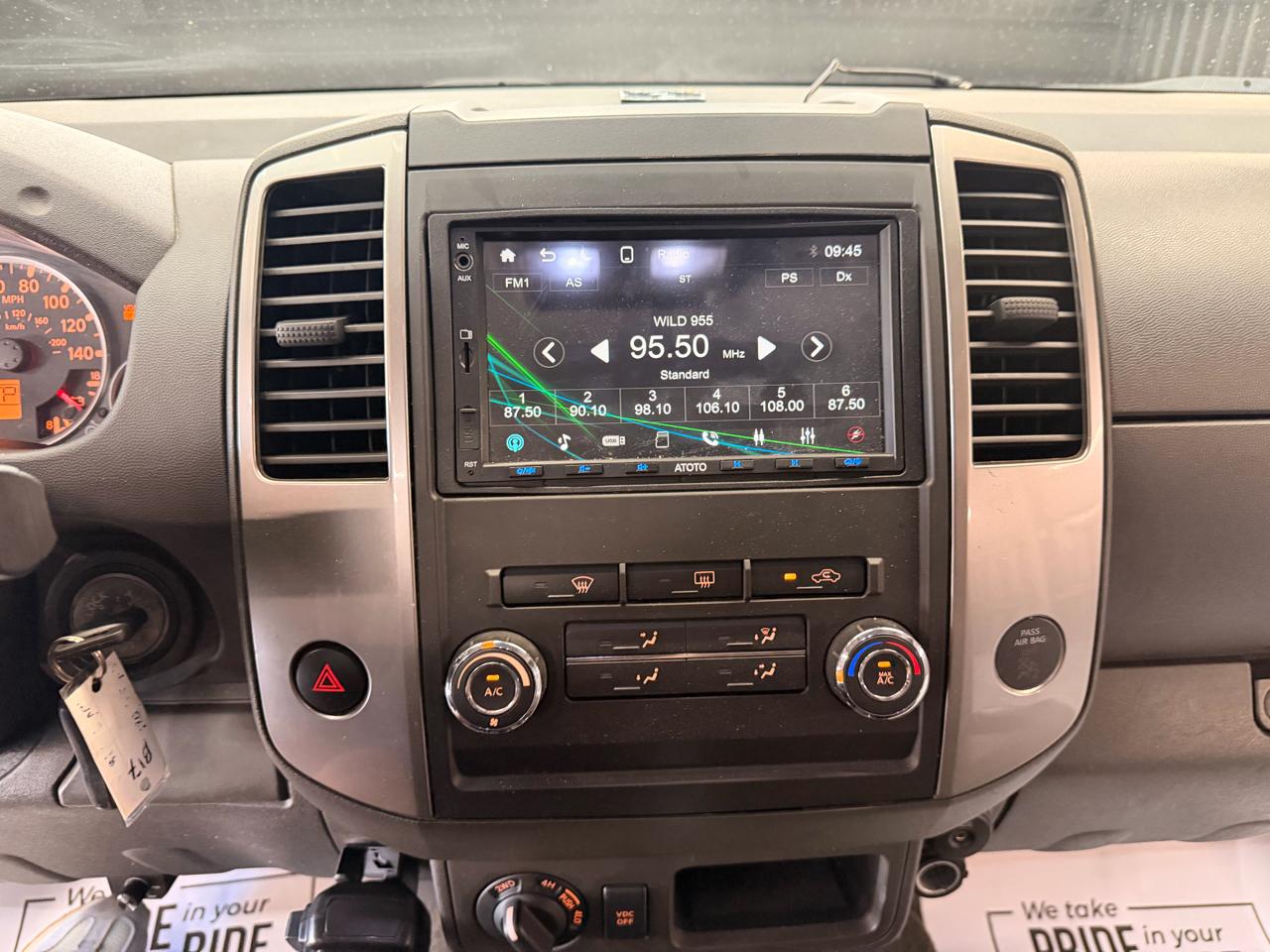 Nissan Xterra Off-Road 4WD 2009