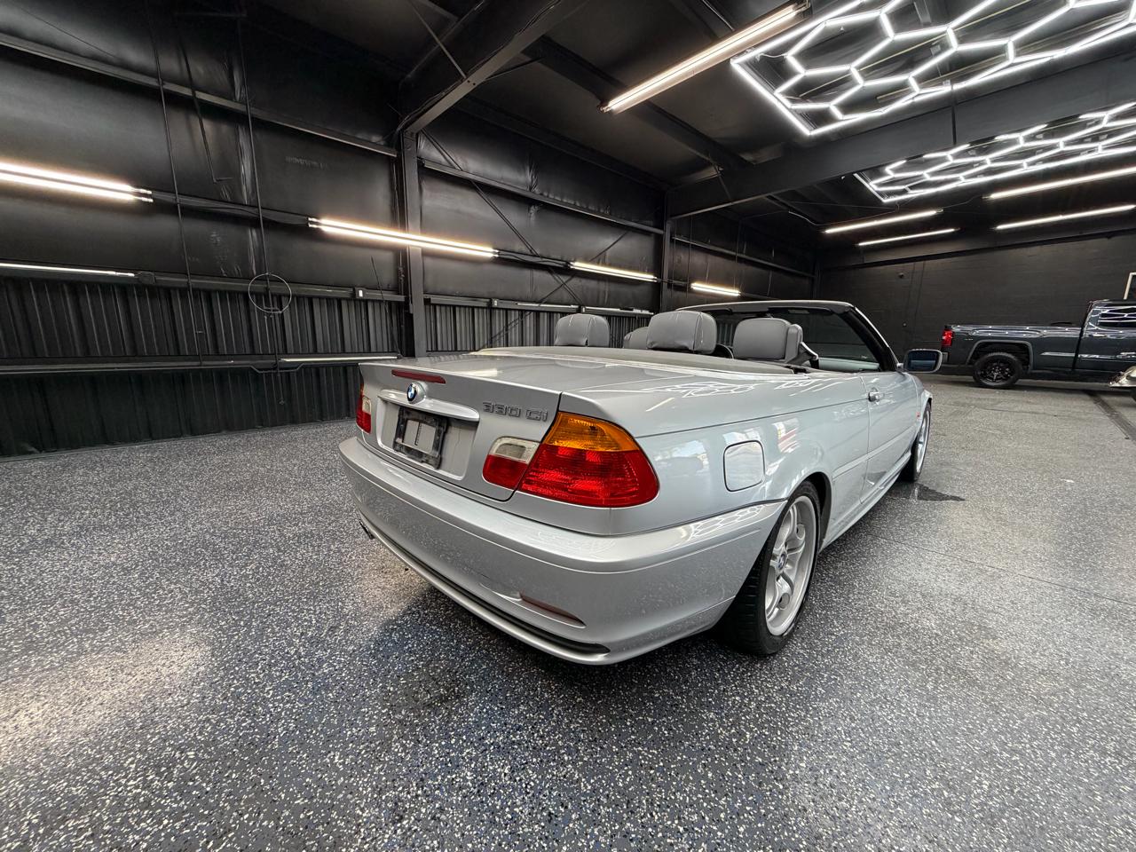 BMW 330Ci Base 2001
