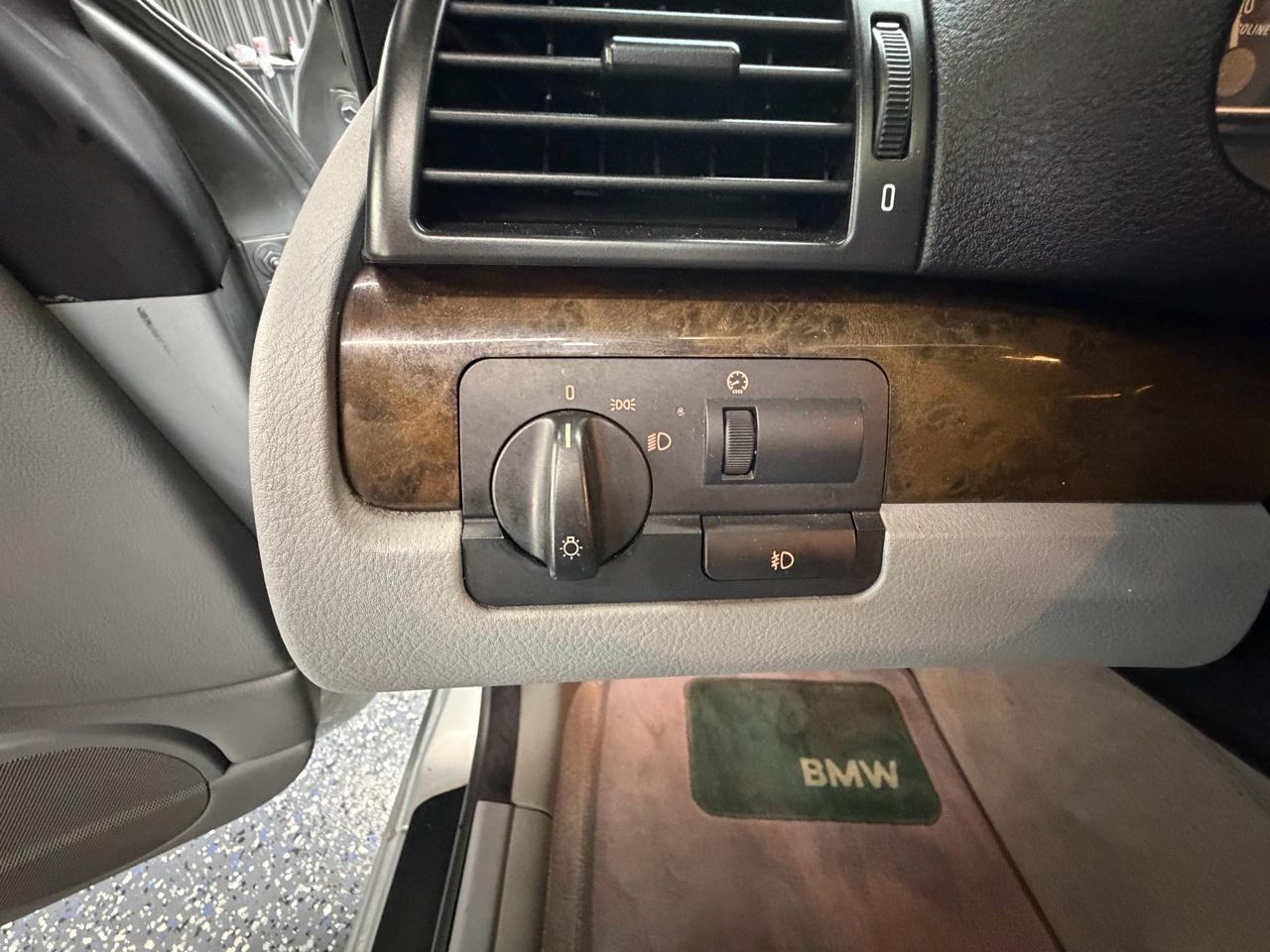 BMW 330Ci Base 2001