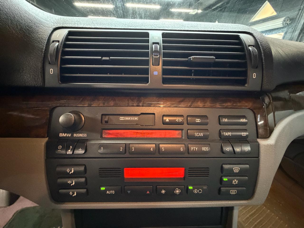 BMW 330Ci Base 2001