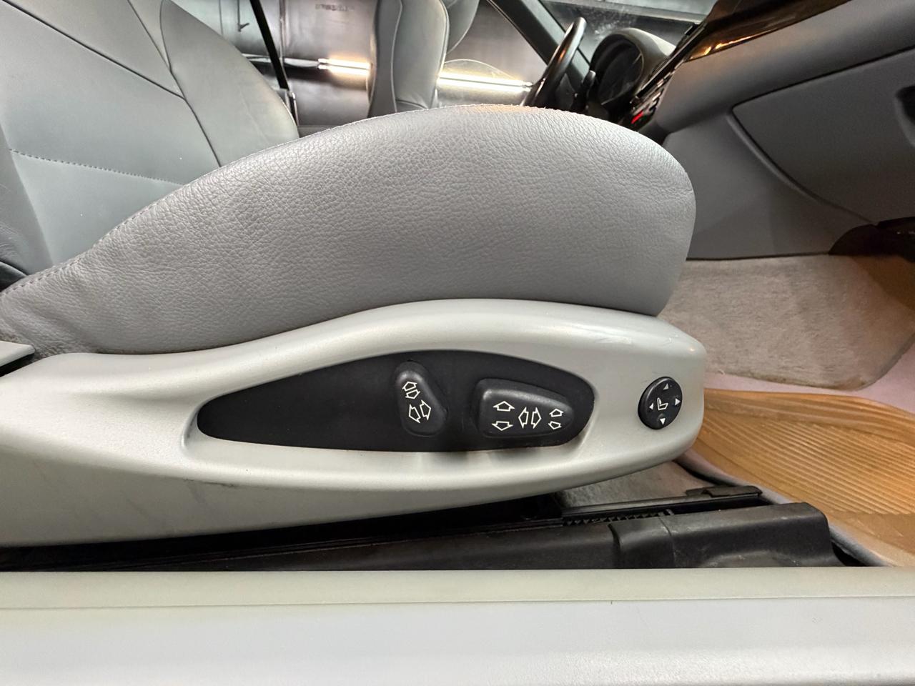 BMW 330Ci Base 2001