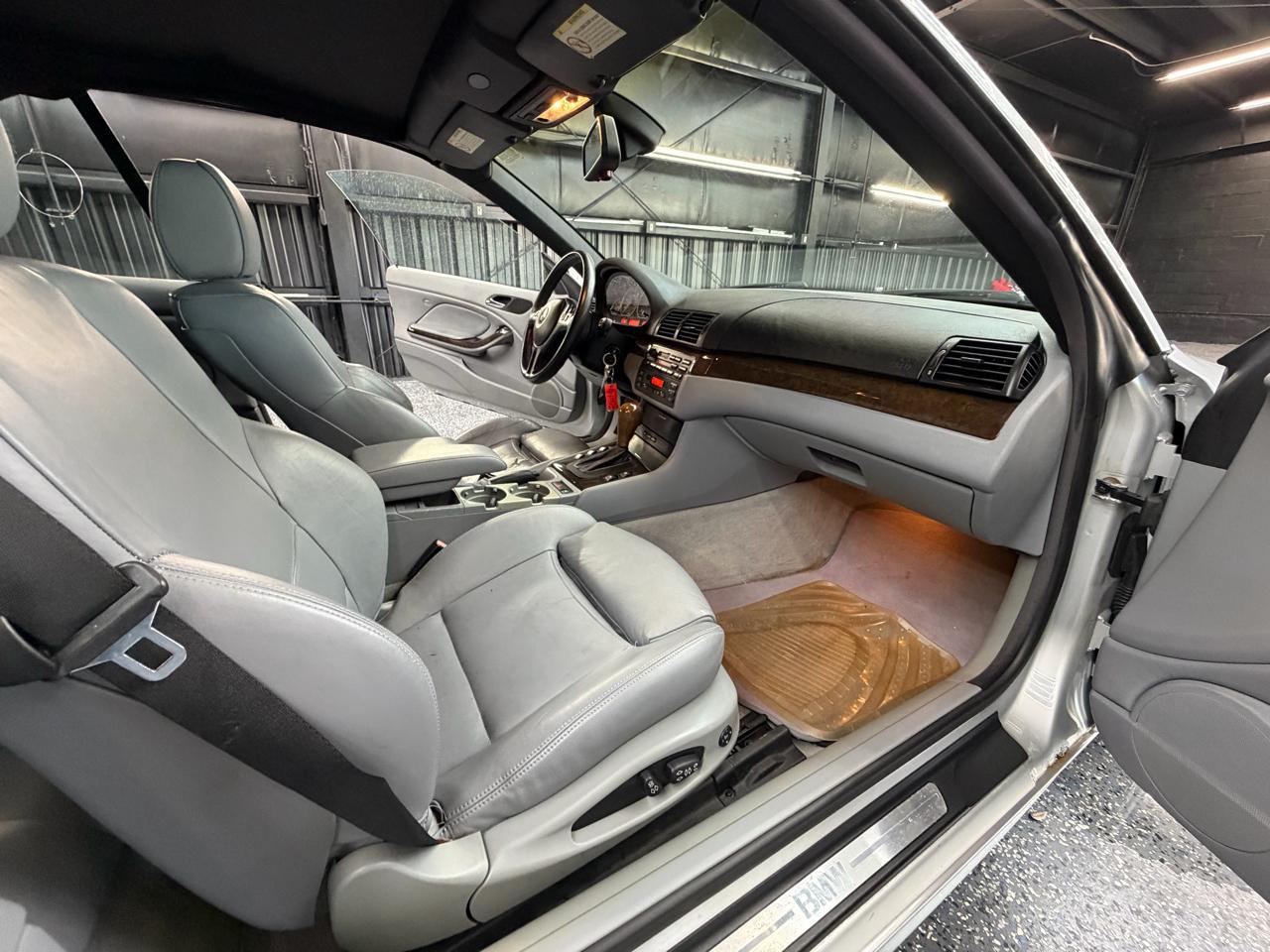 BMW 330Ci Base 2001