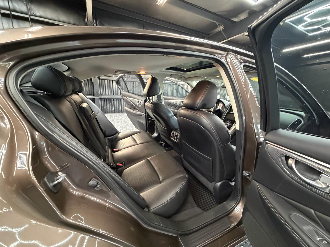 Infiniti Q50 Premium 2014