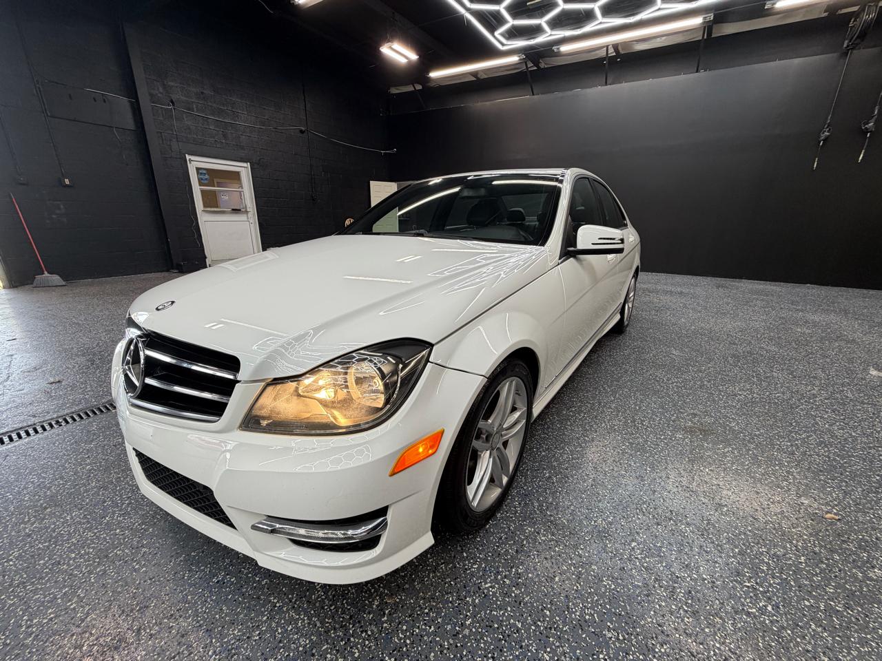 Mercedes-Benz C-Class C300 4MATIC Sport Sedan 2014