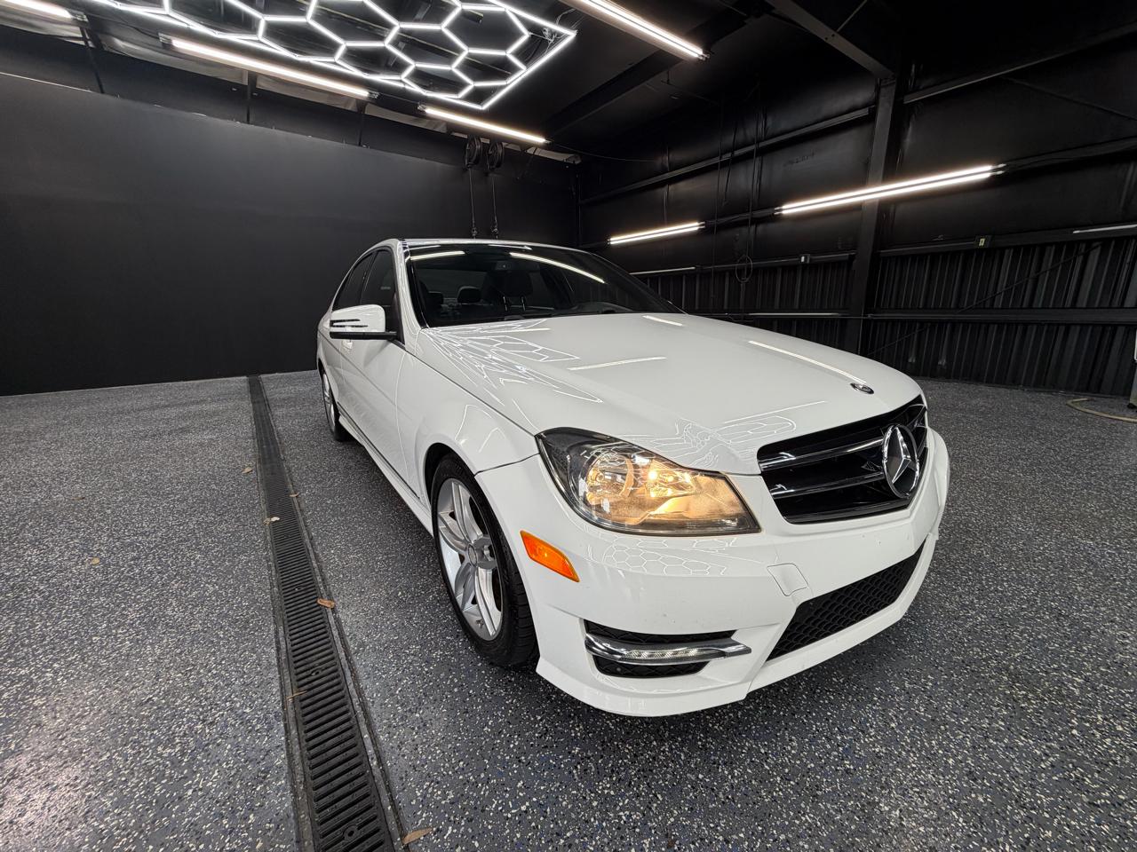 Mercedes-Benz C-Class C300 4MATIC Sport Sedan 2014