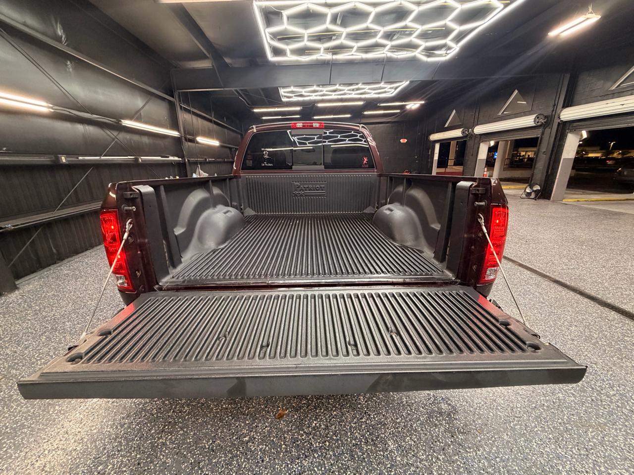 Dodge Ram 1500 Laramie Quad Cab Long Bed 2WD 2005