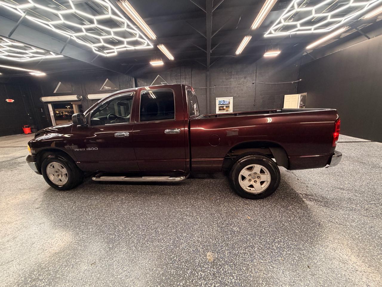 Dodge Ram 1500 Laramie Quad Cab Long Bed 2WD 2005