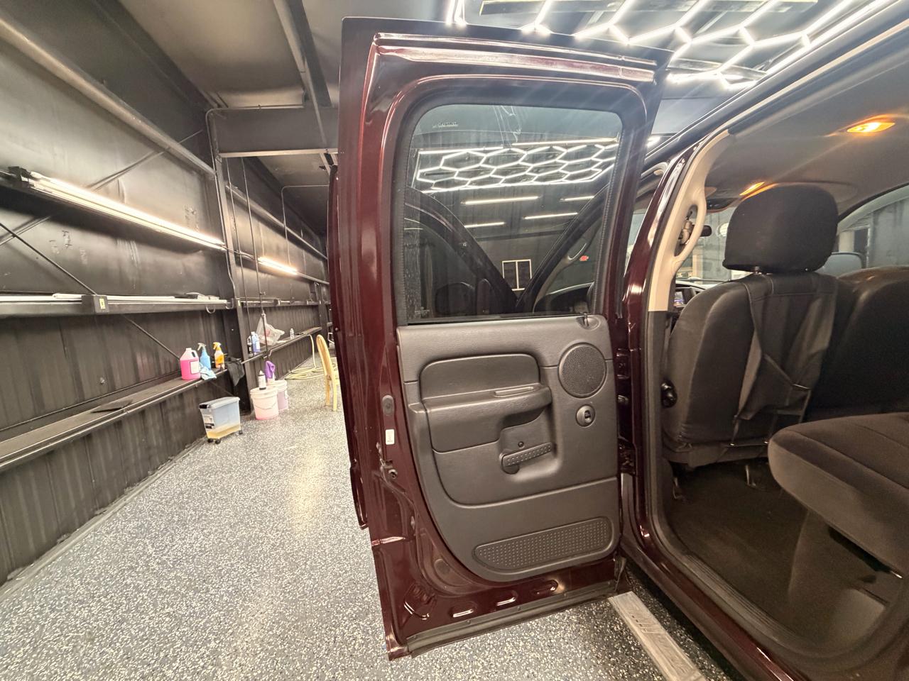 Dodge Ram 1500 Laramie Quad Cab Long Bed 2WD 2005