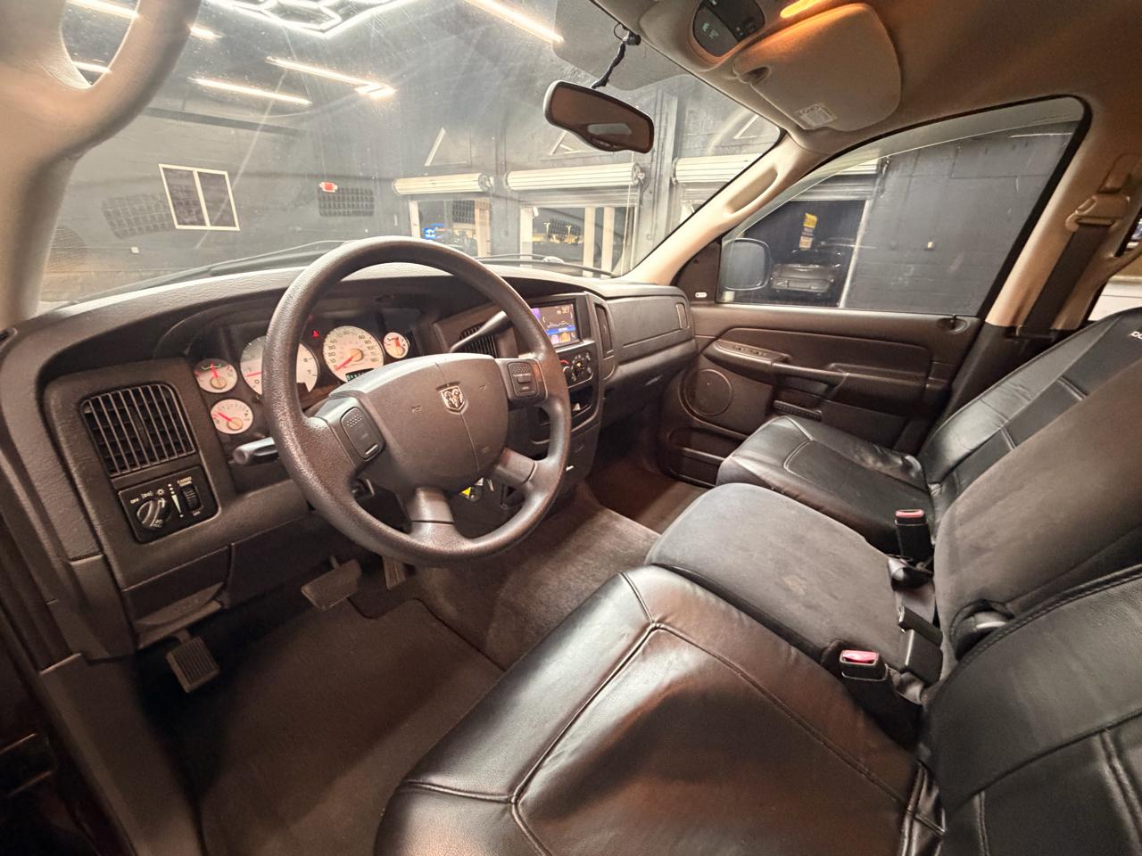 Dodge Ram 1500 Laramie Quad Cab Long Bed 2WD 2005