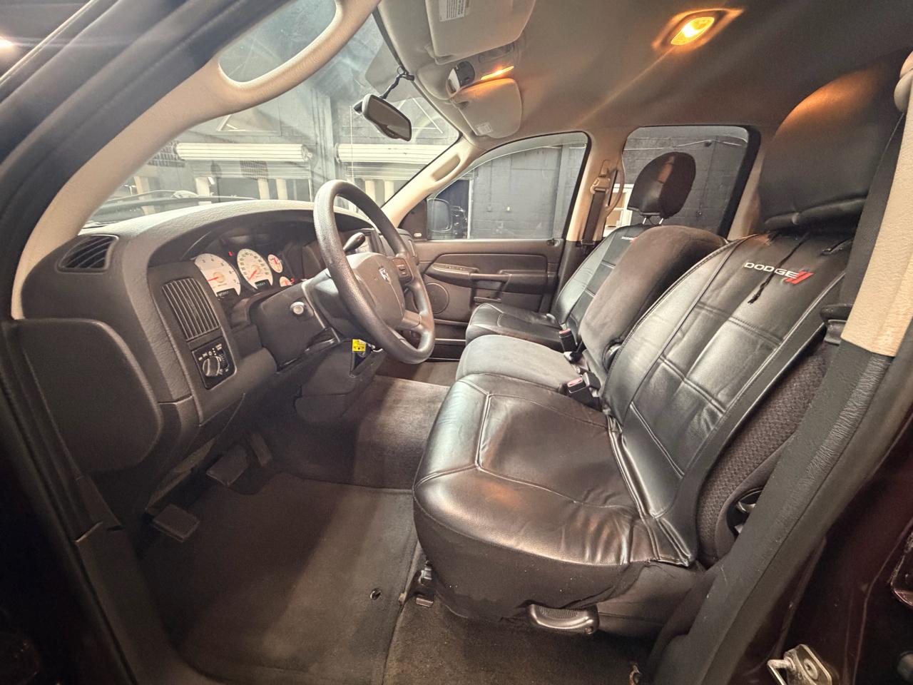 Dodge Ram 1500 Laramie Quad Cab Long Bed 2WD 2005