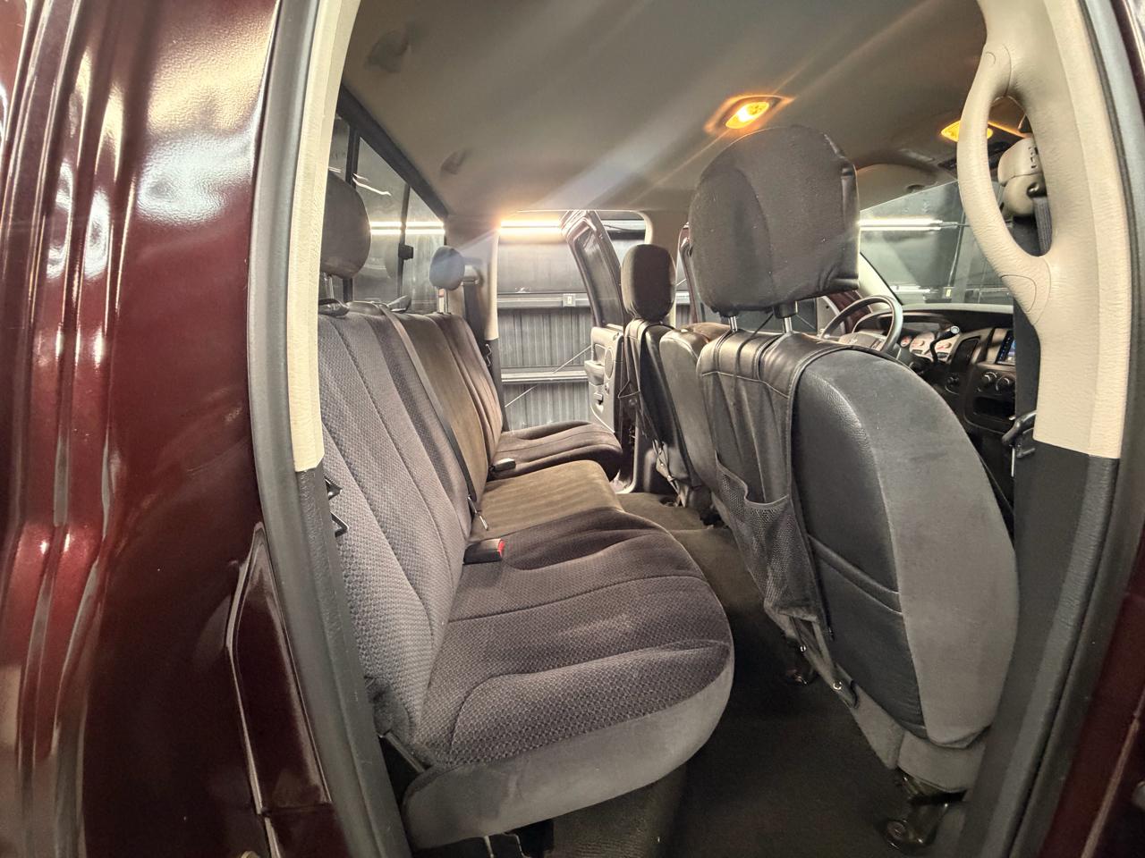 Dodge Ram 1500 Laramie Quad Cab Long Bed 2WD 2005