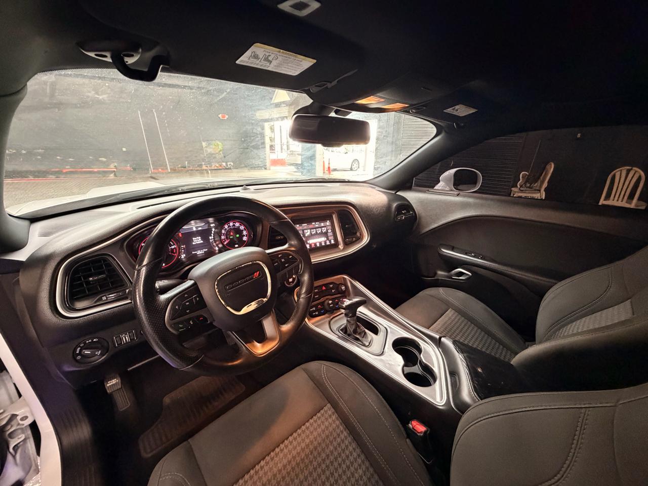 Dodge Challenger SXT 2019