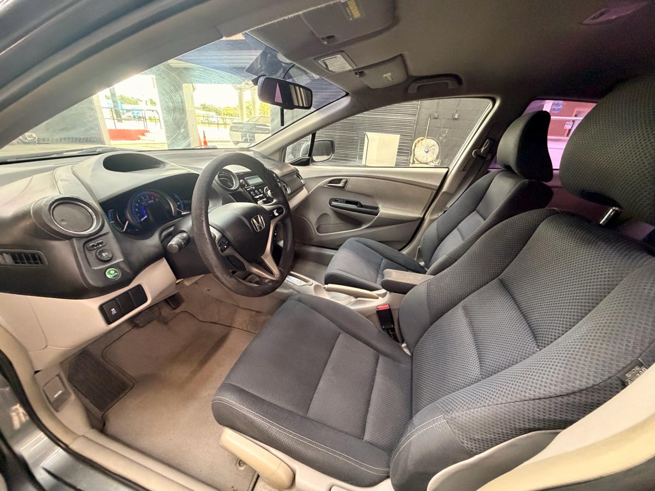 Honda Insight EX with Navigation 2011