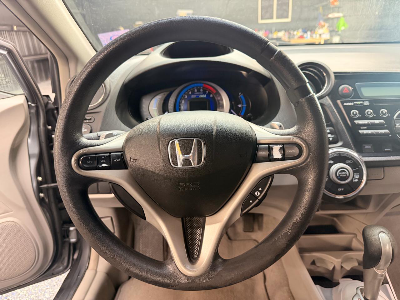 Honda Insight EX with Navigation 2011