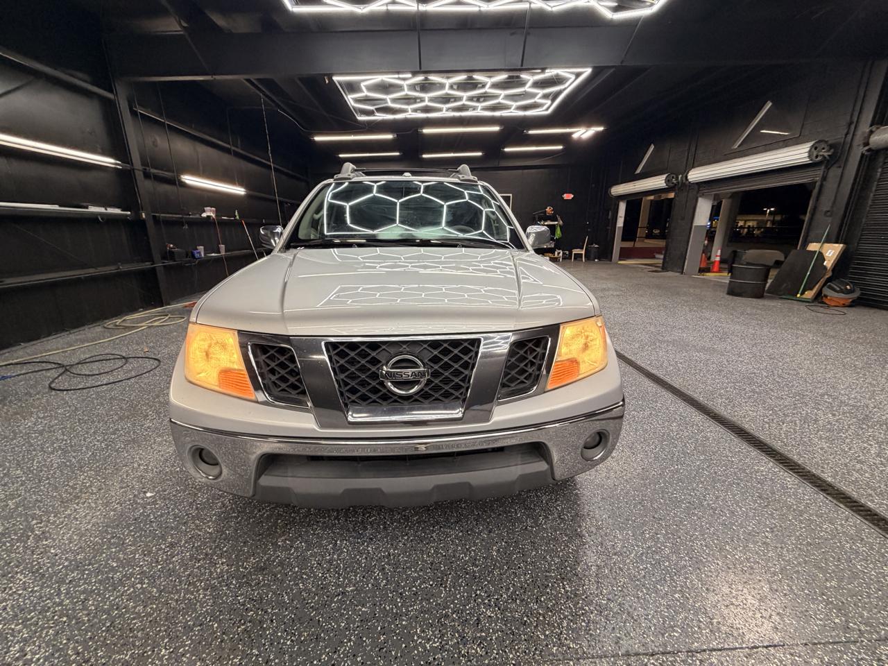 Nissan Frontier S Crew Cab 2WD 2011