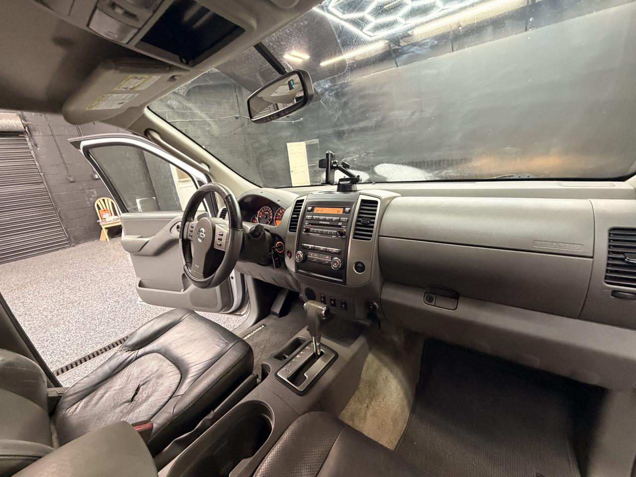 Nissan Frontier S Crew Cab 2WD 2011
