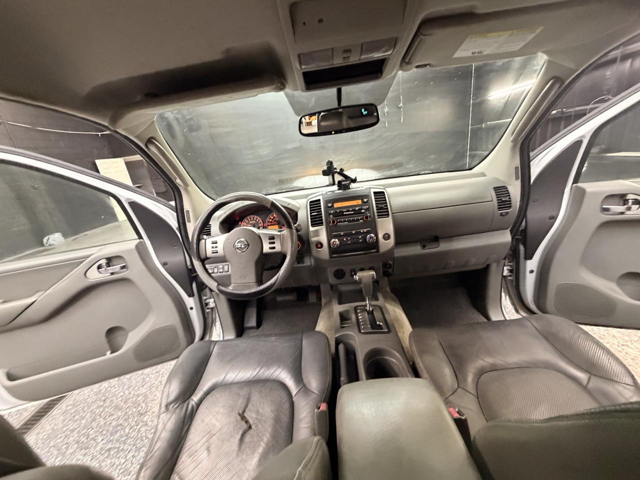 Nissan Frontier S Crew Cab 2WD 2011