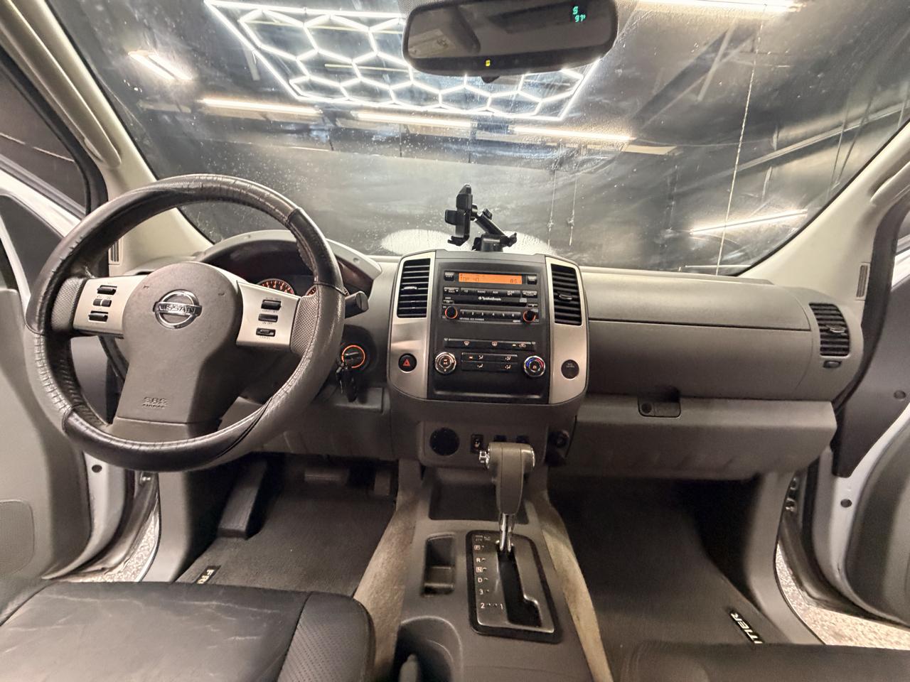 Nissan Frontier S Crew Cab 2WD 2011