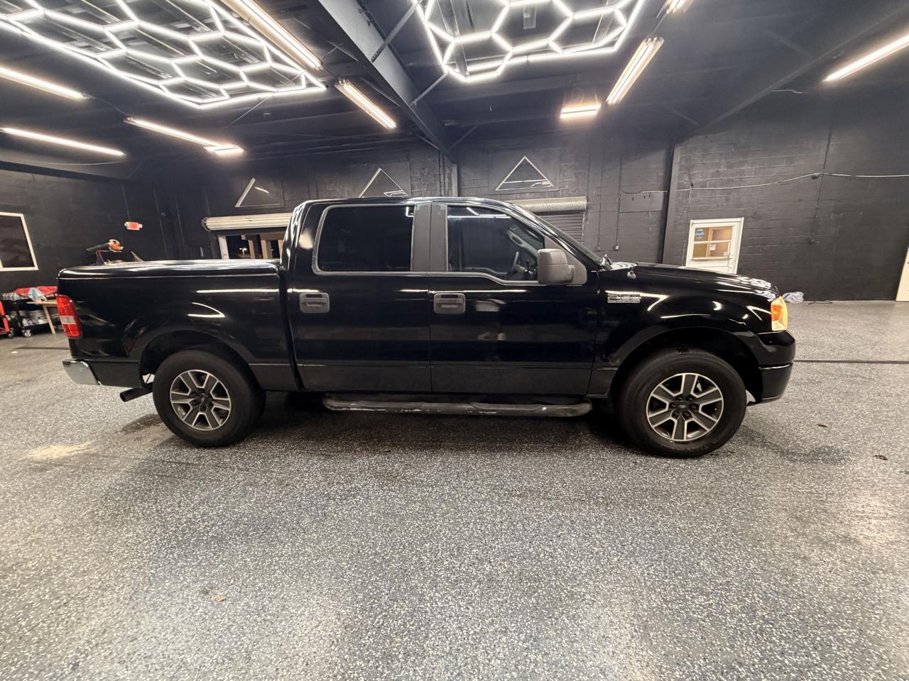 Ford F-150 XLT SuperCrew 6.5-ft Box 2WD 2006