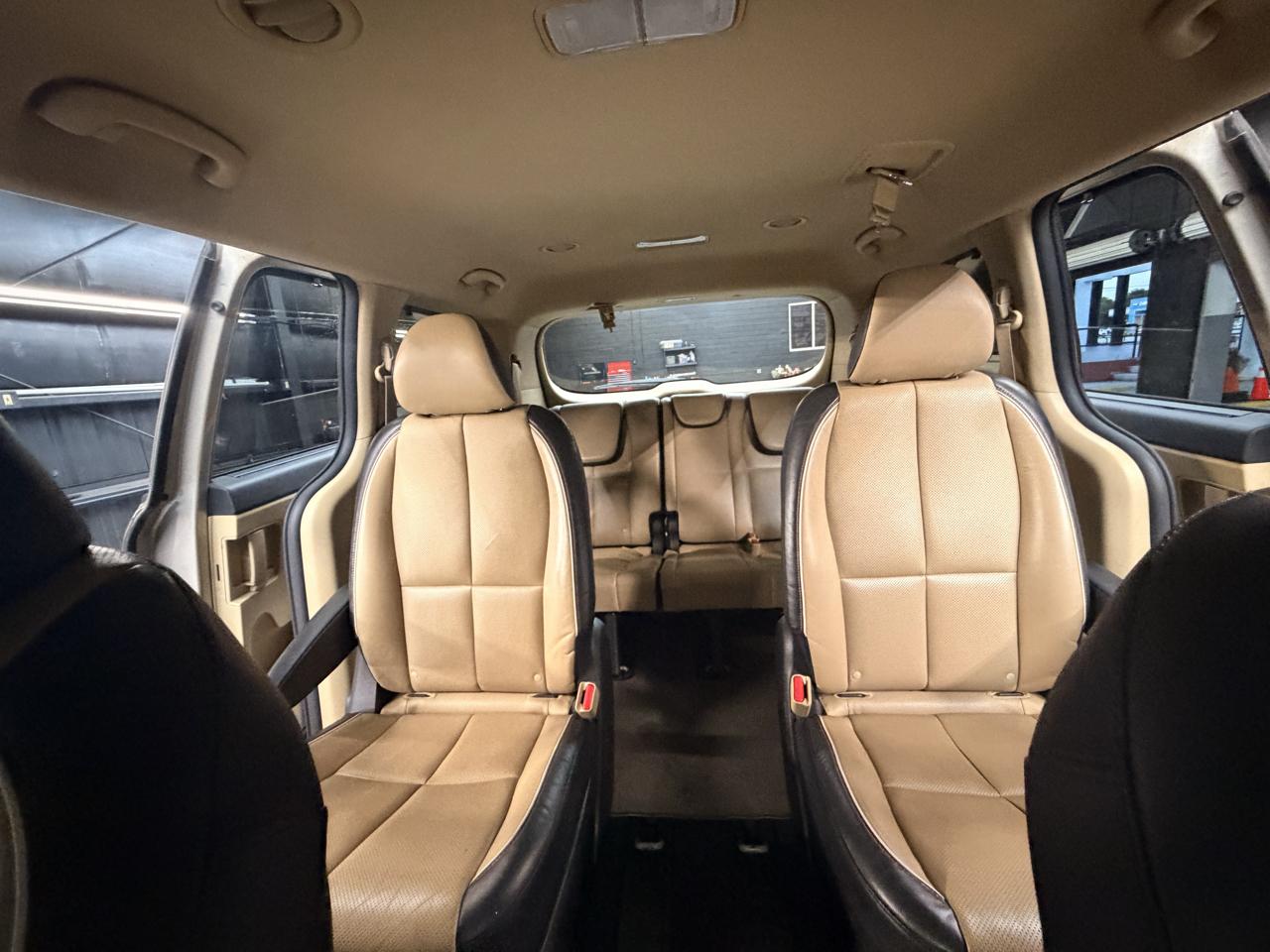 Kia Sedona LX 2017