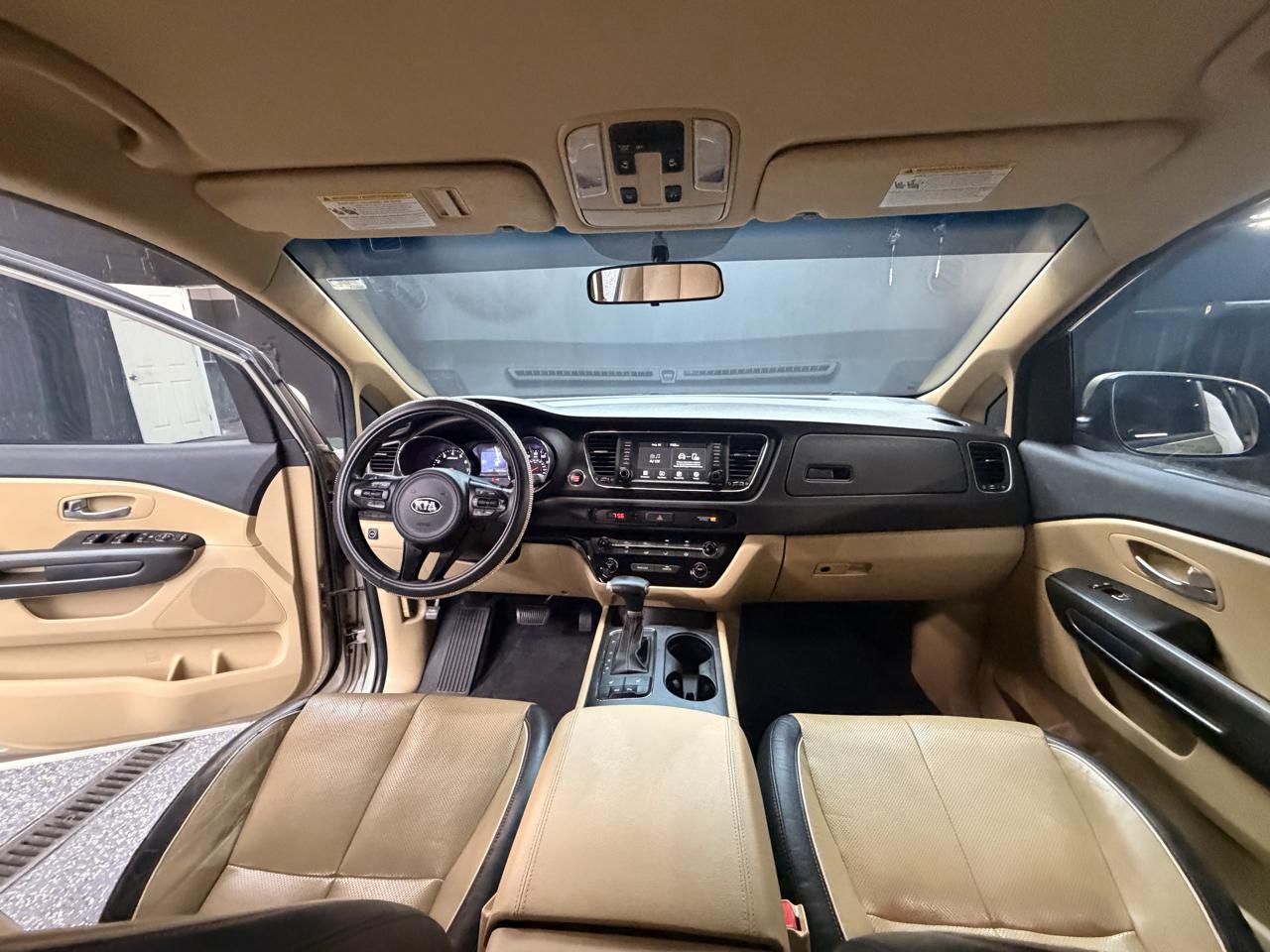 Kia Sedona LX 2017