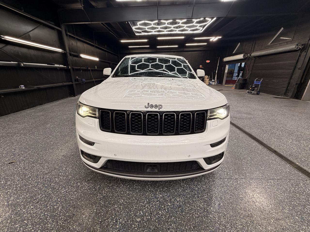 Jeep Grand Cherokee Overland 2WD 2018