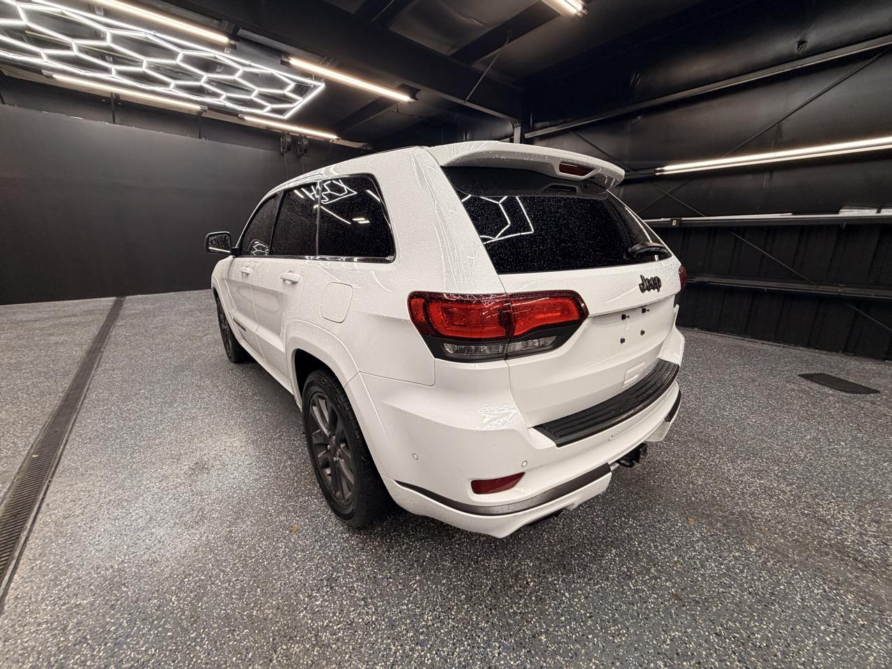 Jeep Grand Cherokee Overland 2WD 2018