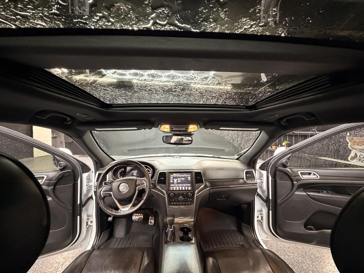 Jeep Grand Cherokee Overland 2WD 2018