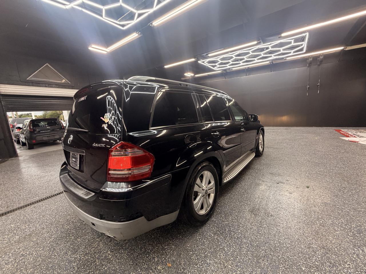 Mercedes-Benz GL-Class GL450 4MATIC 2009