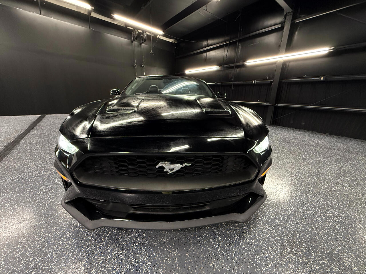 Ford Mustang EcoBoost Convertible 2020