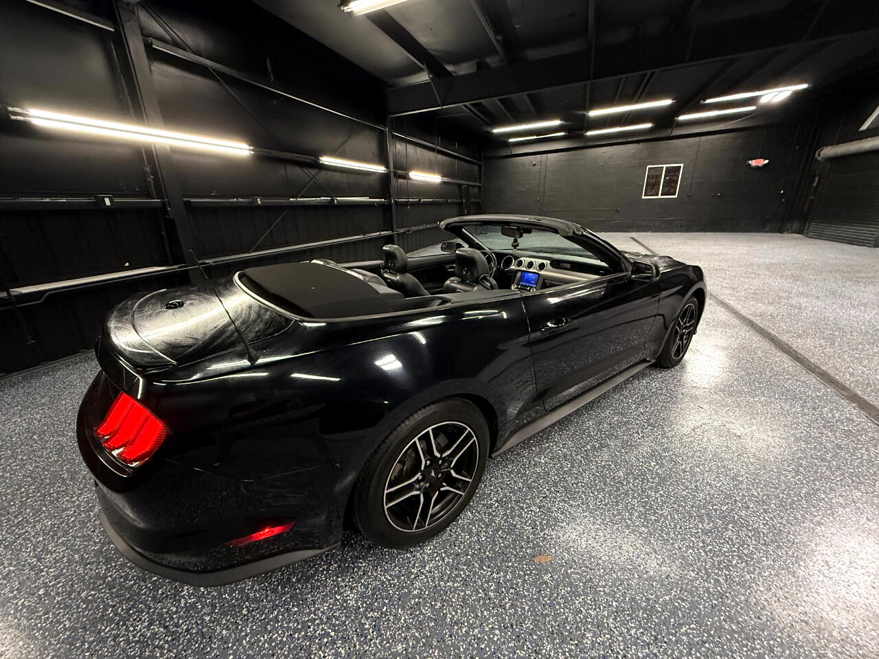 Ford Mustang EcoBoost Convertible 2020