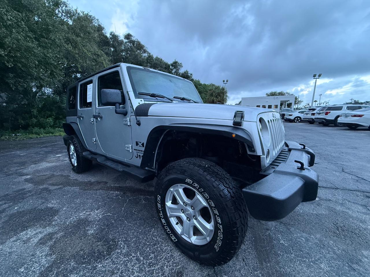 Jeep Wrangler 4WD 4dr Unlimited X 2007