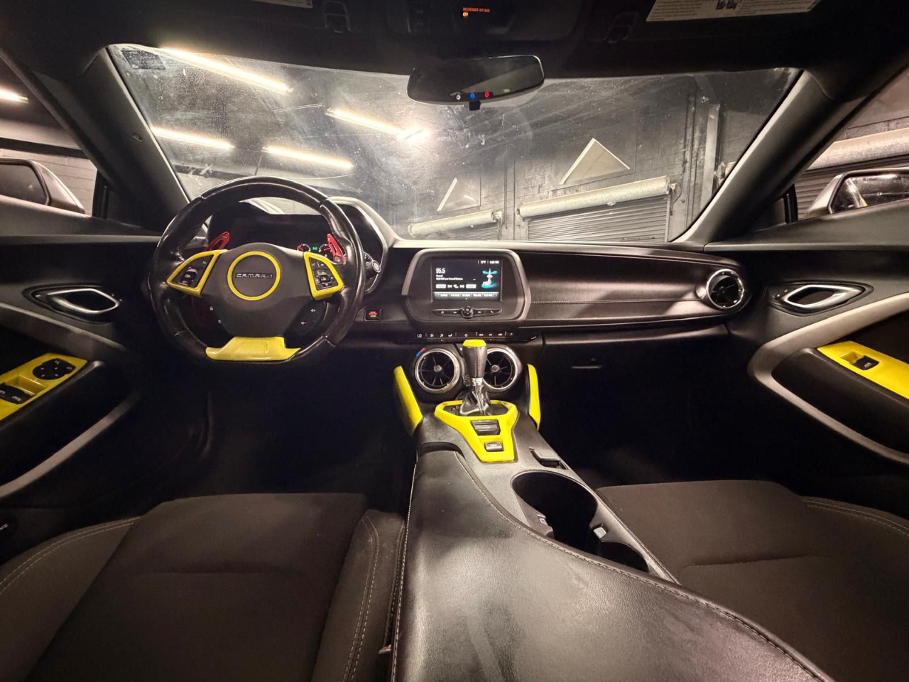 Chevrolet Camaro 2dr Cpe 1LT 2018