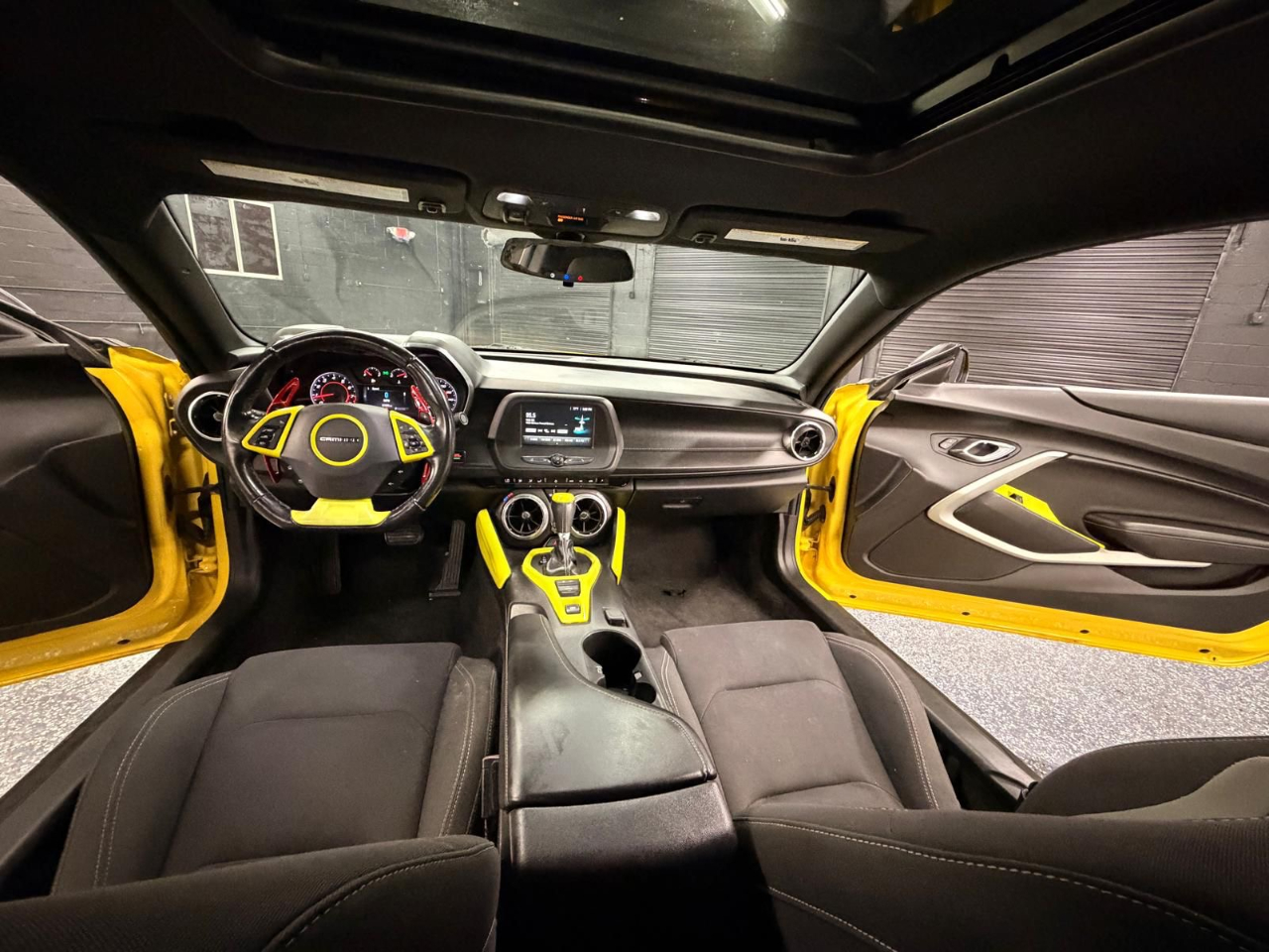 Chevrolet Camaro 2dr Cpe 1LT 2018