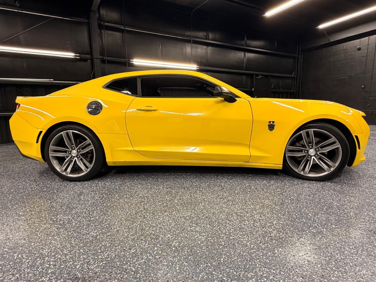 Chevrolet Camaro 2dr Cpe 1LT 2018