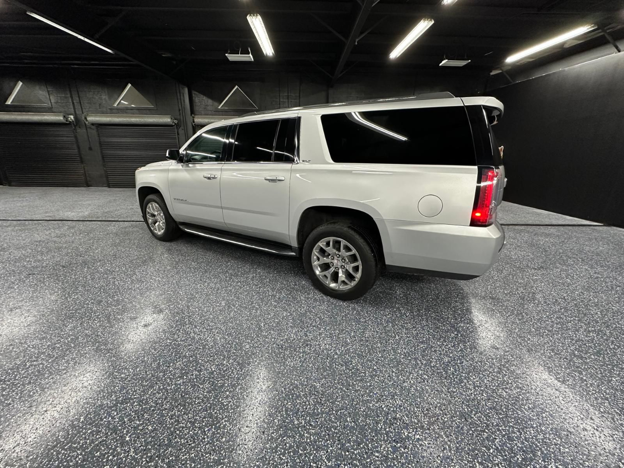 GMC Yukon XL 2WD 4dr SLT 2019