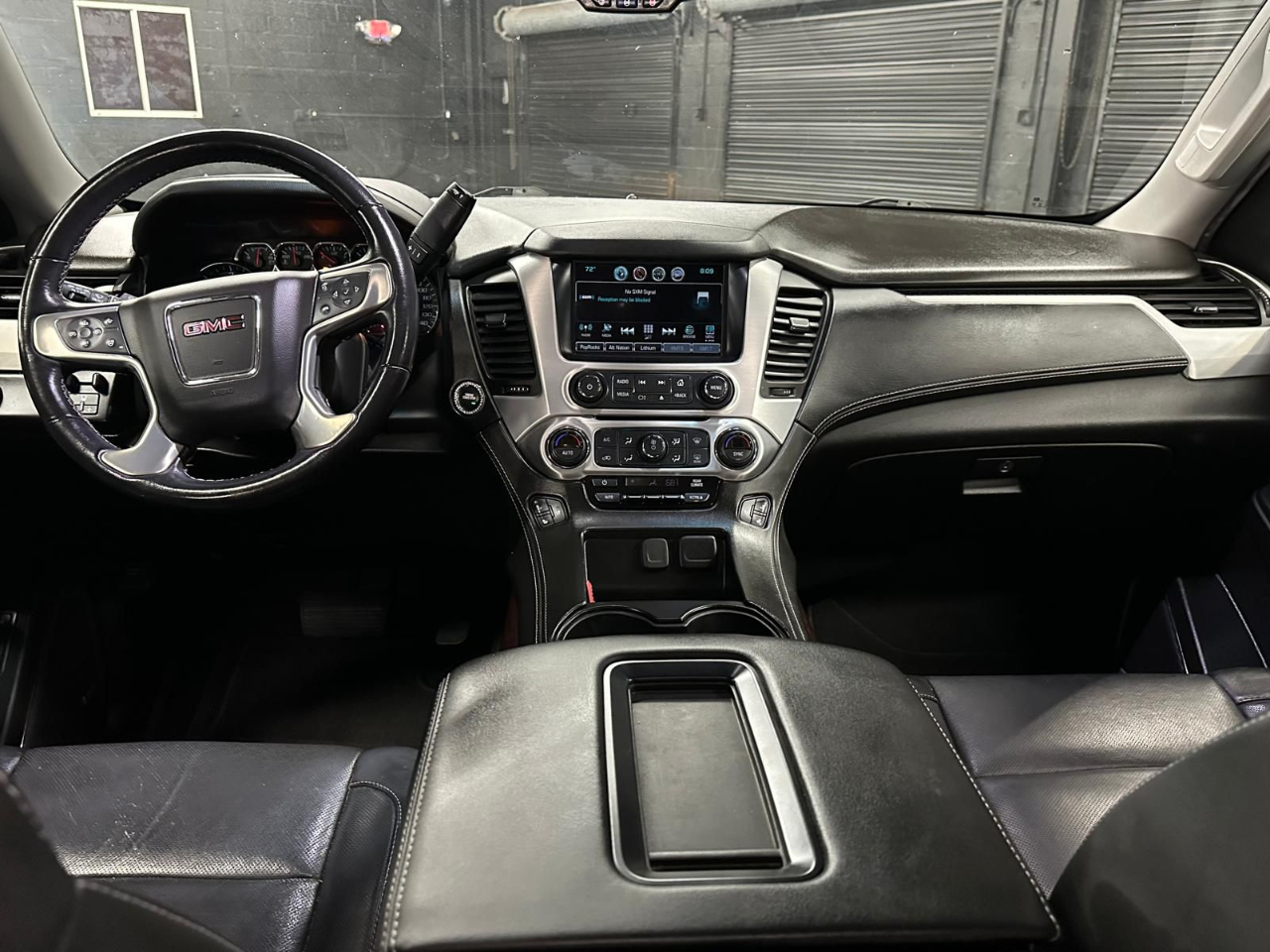 GMC Yukon XL 2WD 4dr SLT 2019