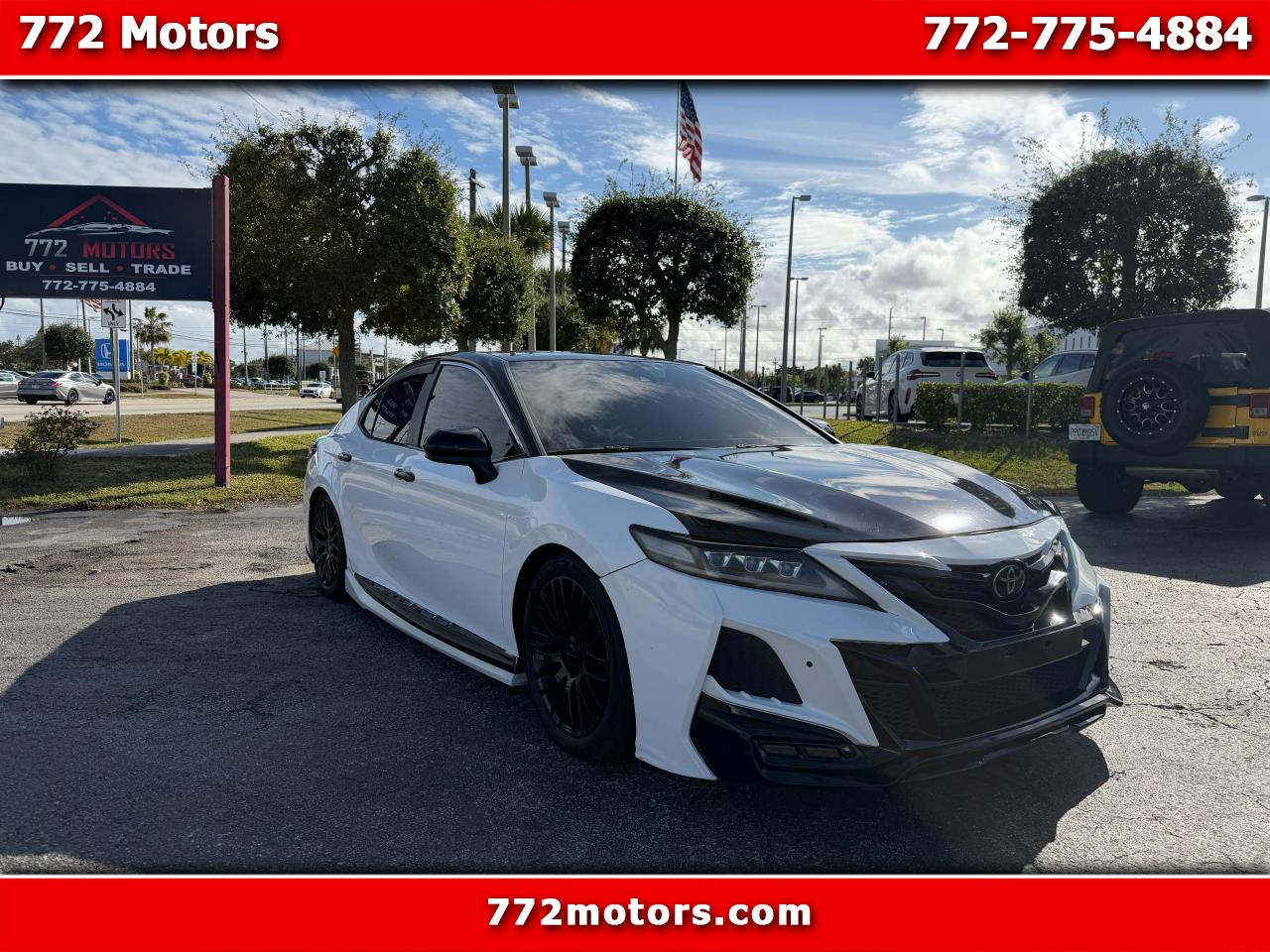 2020 Toyota Camry SE