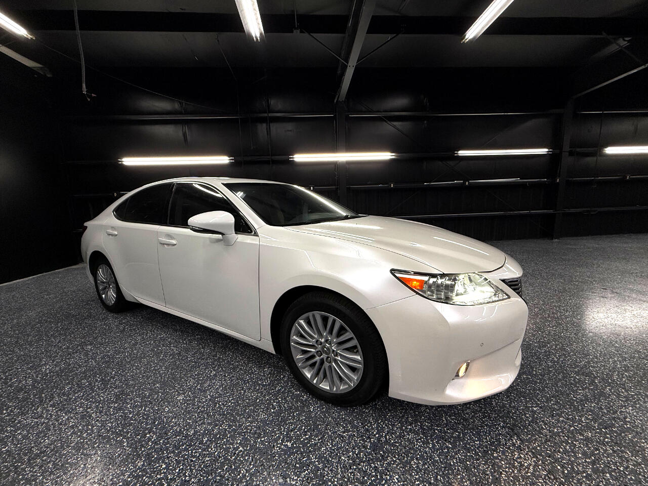 Lexus ES 350 4dr Sdn 2013