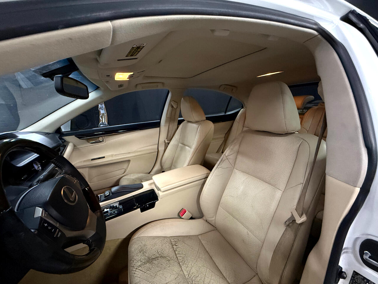 Lexus ES 350 4dr Sdn 2013