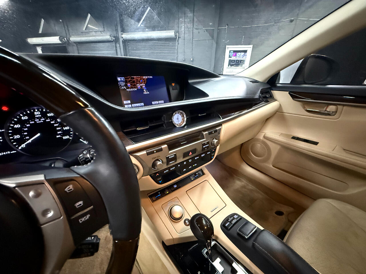 Lexus ES 350 4dr Sdn 2013